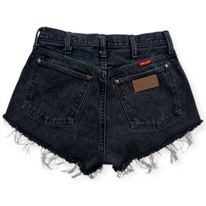 Vintage 90’s Wrangler Cutoff Denim Shorts